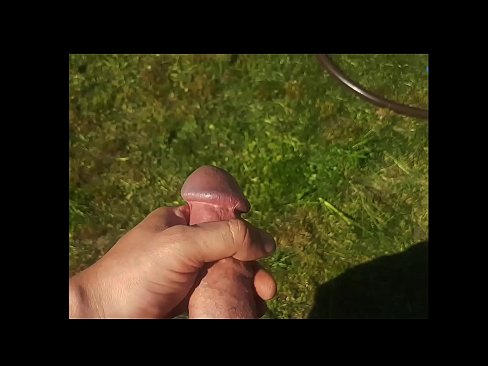 ❤️ Hottie poeth yn cael ei pussy pinc fucked a cums gyda chwistrell mewn gardd haf ️❌ Fideo porn ar porn % cy.porngifmag-com.ru%